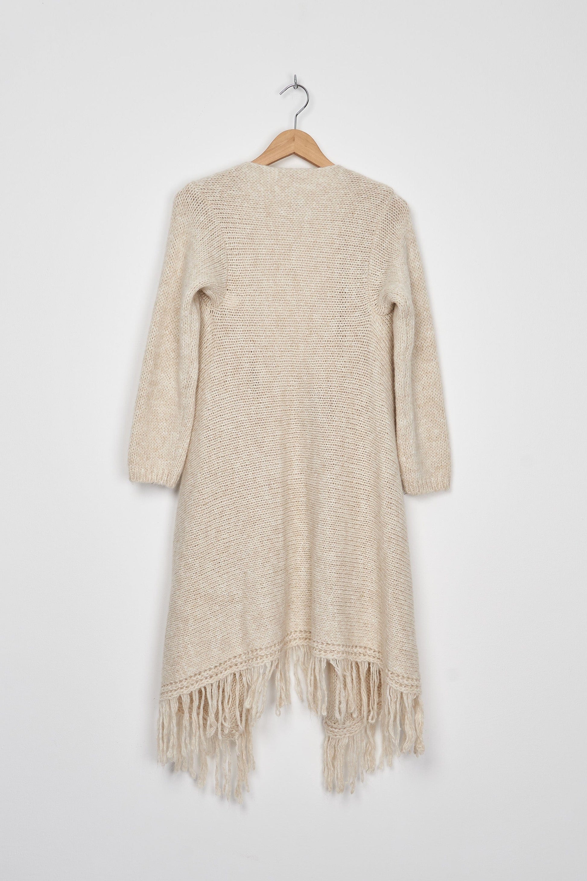 Trend Collection Asymmetrischer Strickmantel mit Fransen One Size / Beige