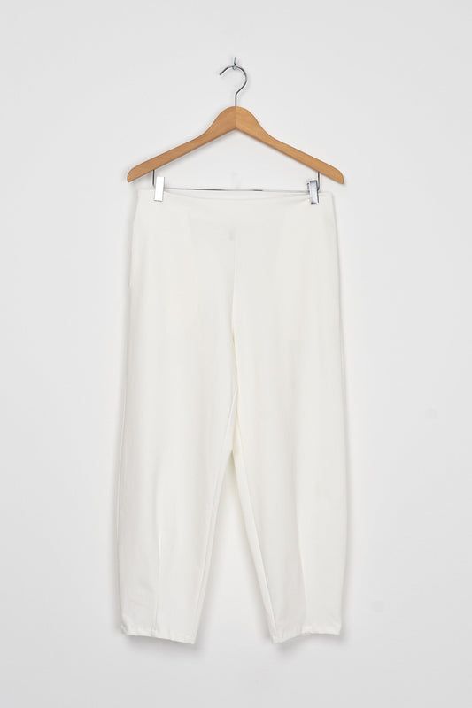 Trend Collection Hose mit lässigem Karotten-Fit One Size / Weiß