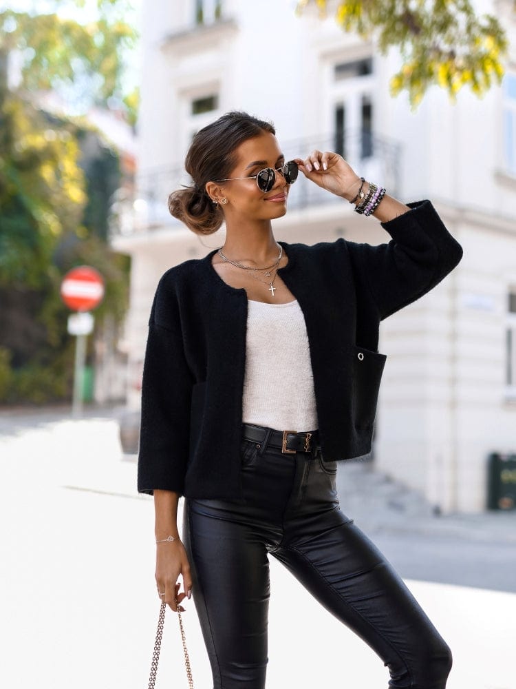 Trend Collection Kurze Strickjacke One Size / Schwarz